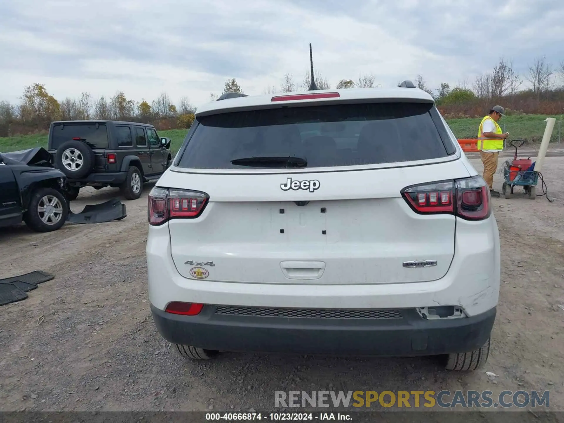 16 fotografías del automóvil dañado 3C4NJDBN1RT103690 JEEP COMPASS 2024