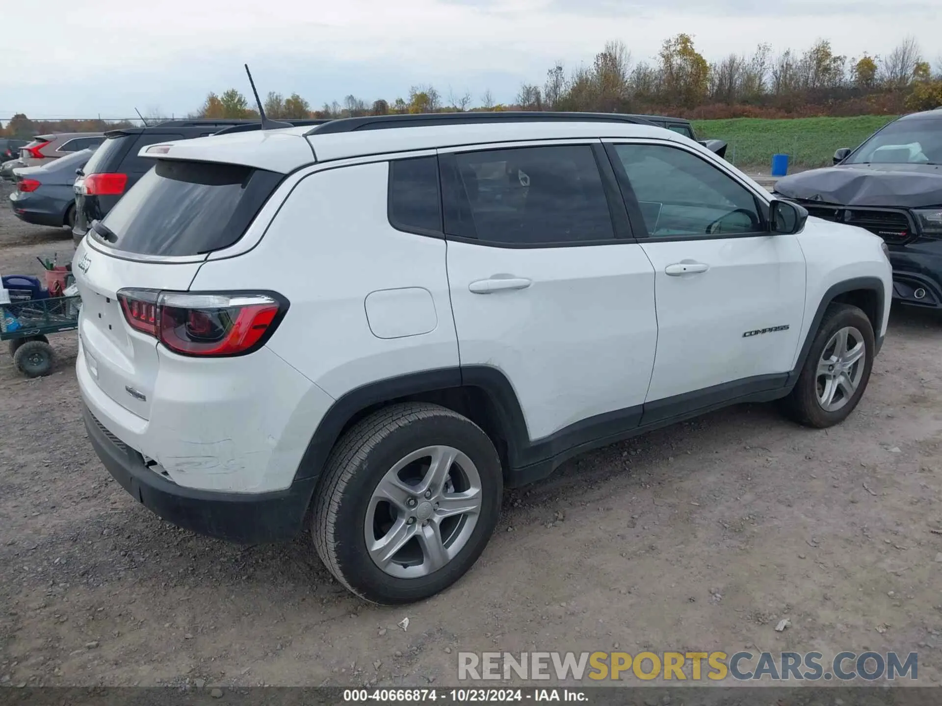 4 fotografías del automóvil dañado 3C4NJDBN1RT103690 JEEP COMPASS 2024