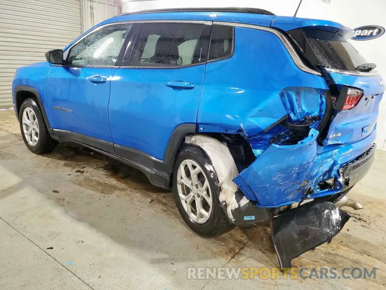2 fotografías del automóvil dañado 3C4NJDBN1RT110199 JEEP COMPASS 2024