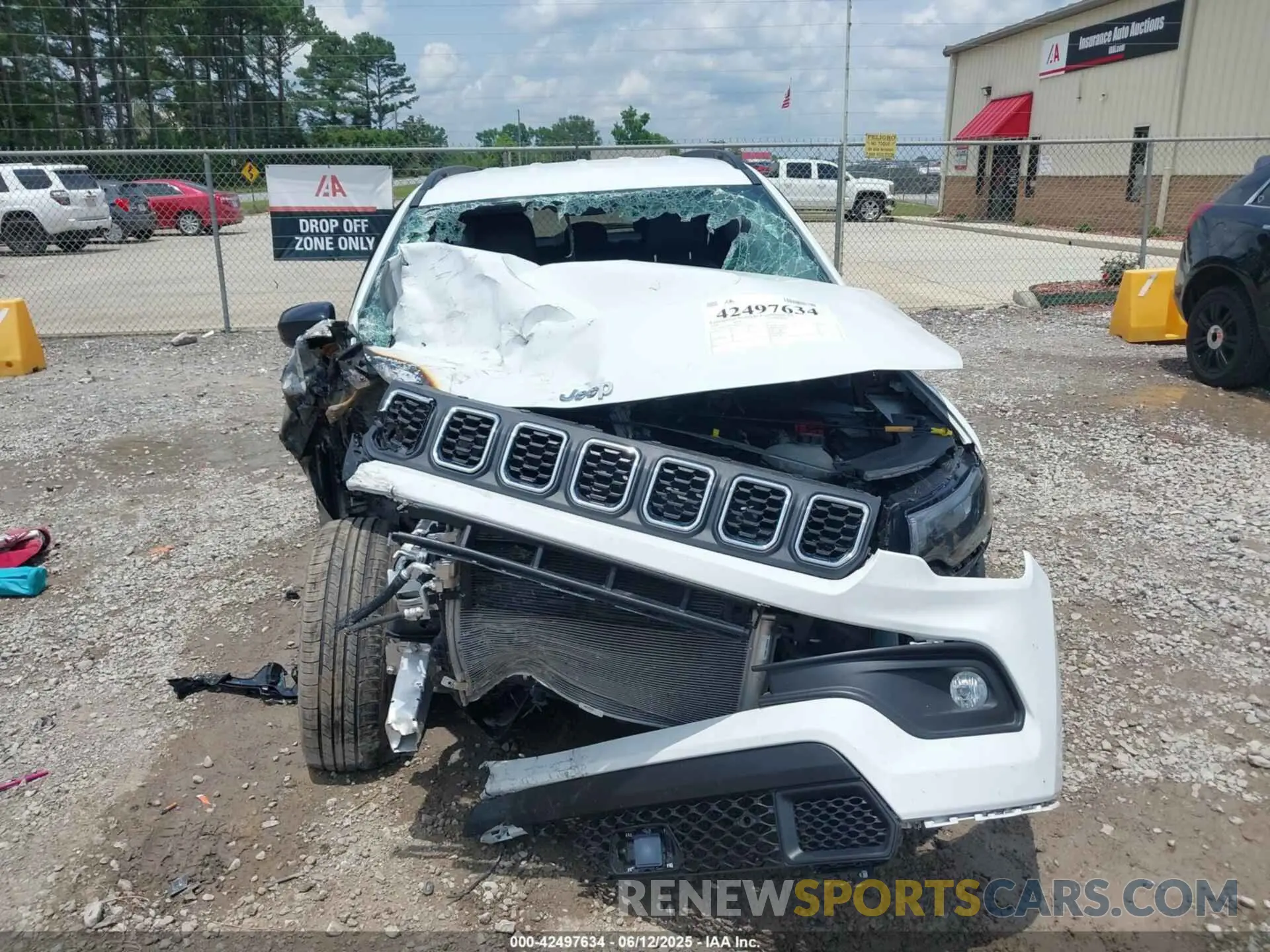 12 fotografías del automóvil dañado 3C4NJDBN1RT132767 JEEP COMPASS 2024