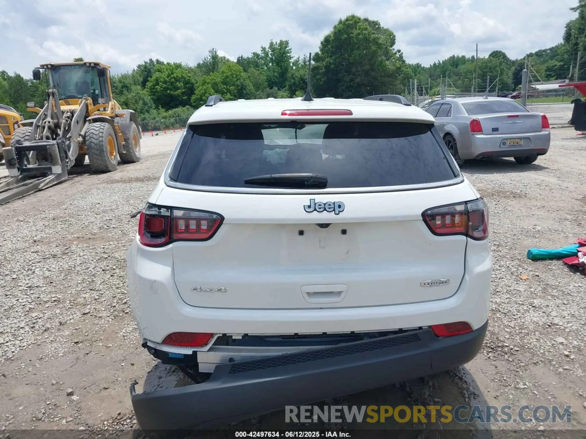 16 fotografías del automóvil dañado 3C4NJDBN1RT132767 JEEP COMPASS 2024