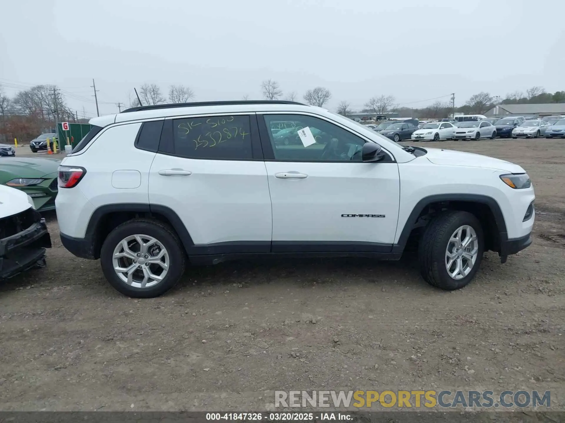 13 fotografías del automóvil dañado 3C4NJDBN2RT105075 JEEP COMPASS 2024
