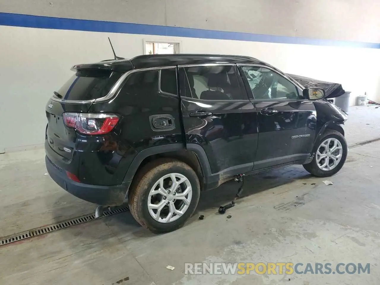 3 fotografías del automóvil dañado 3C4NJDBN3RT133130 JEEP COMPASS 2024
