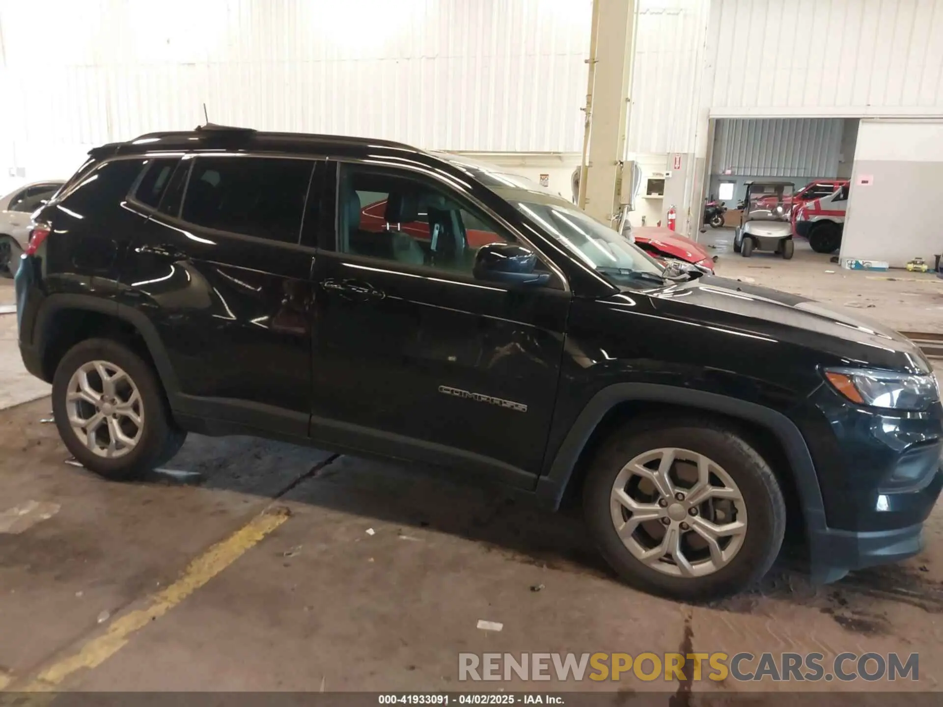 14 fotografías del automóvil dañado 3C4NJDBN3RT175331 JEEP COMPASS 2024