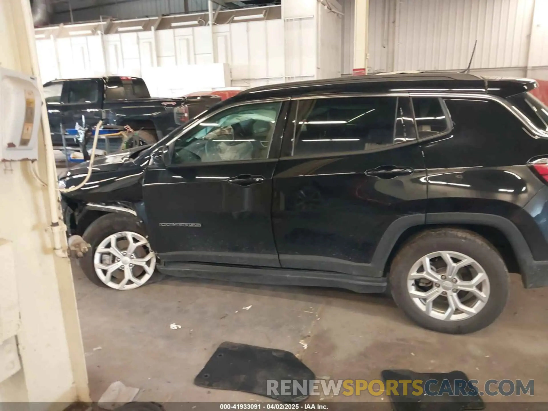 15 fotografías del automóvil dañado 3C4NJDBN3RT175331 JEEP COMPASS 2024