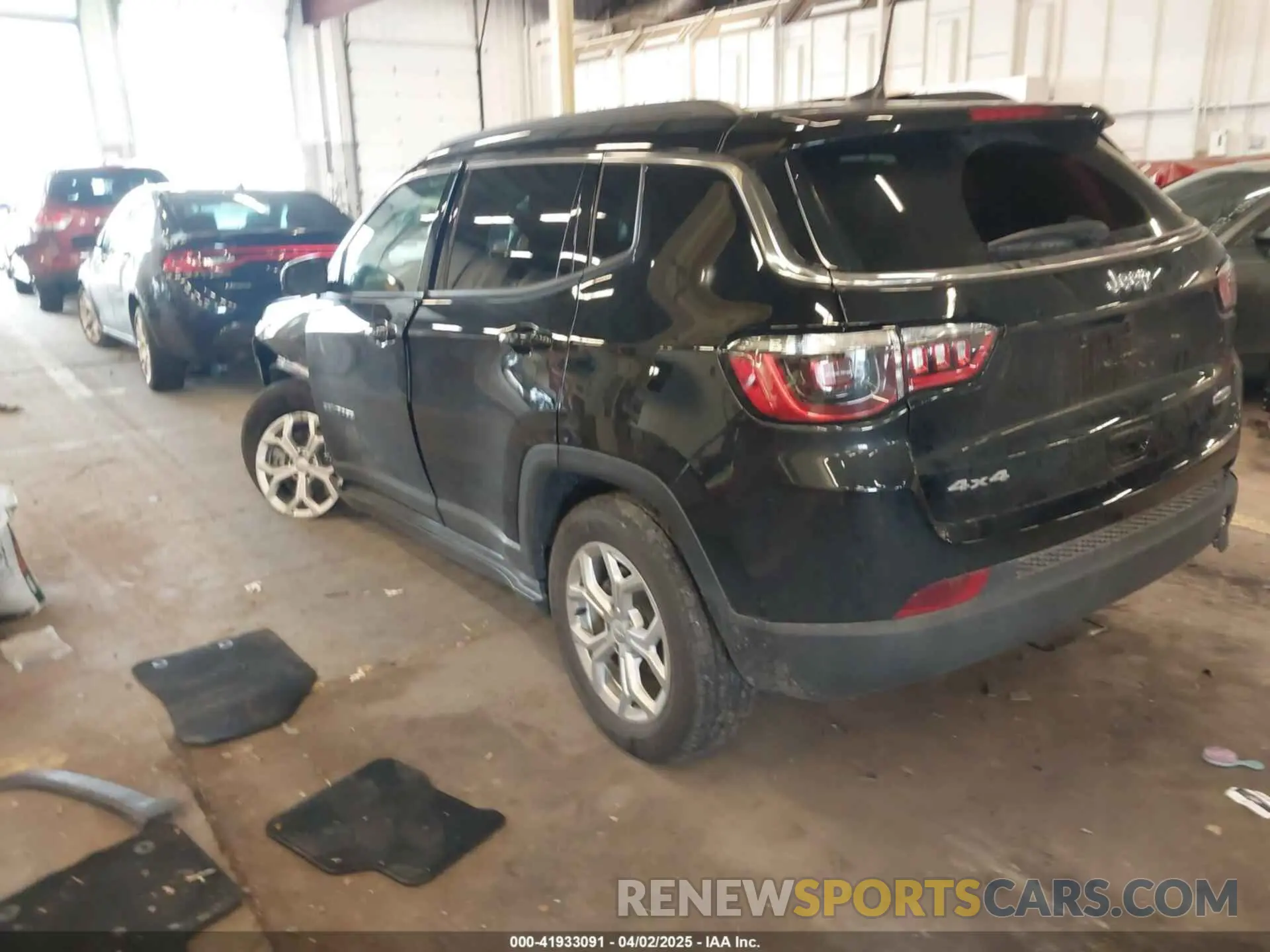 3 fotografías del automóvil dañado 3C4NJDBN3RT175331 JEEP COMPASS 2024