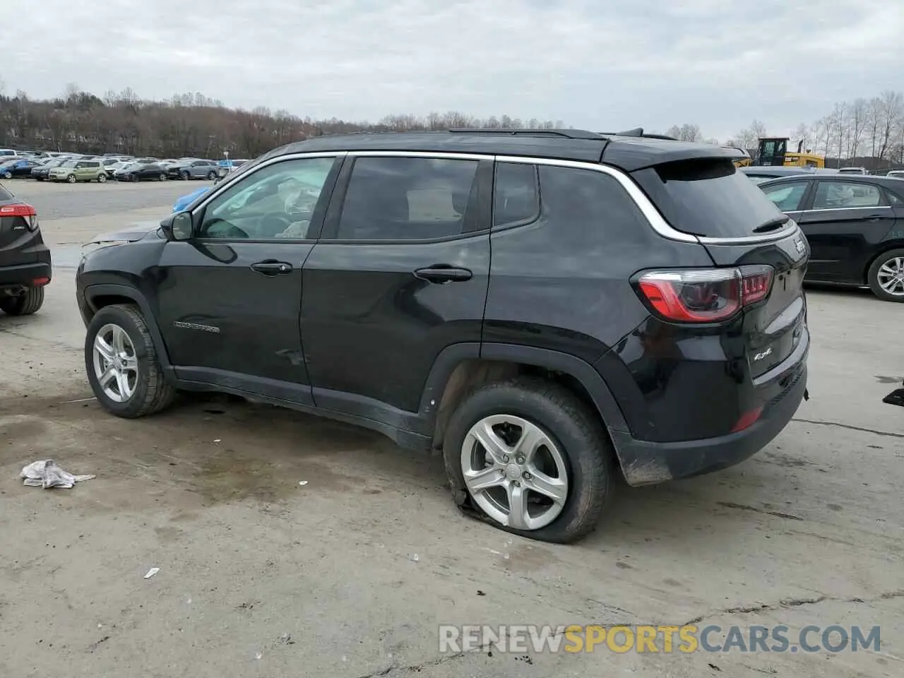 2 fotografías del automóvil dañado 3C4NJDBN3RT605648 JEEP COMPASS 2024