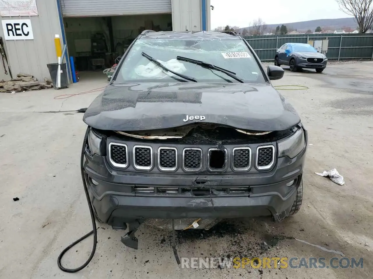 5 fotografías del automóvil dañado 3C4NJDBN3RT605648 JEEP COMPASS 2024