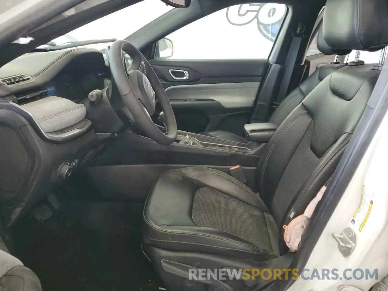 7 fotografías del automóvil dañado 3C4NJDBN3RT608064 JEEP COMPASS 2024