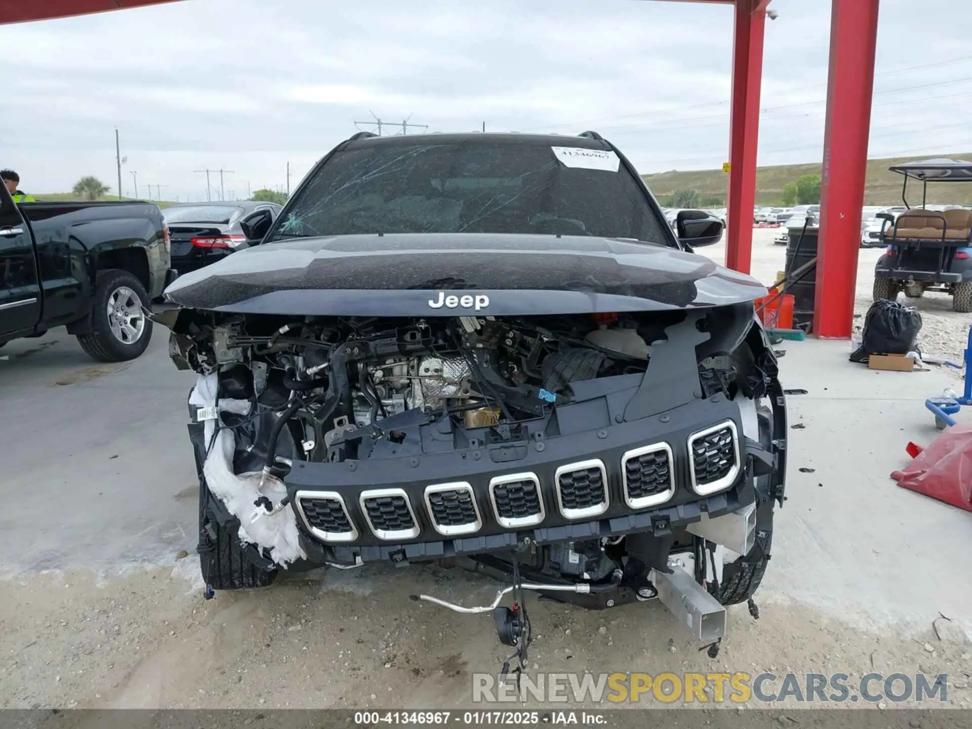 13 fotografías del automóvil dañado 3C4NJDBN4RT135081 JEEP COMPASS 2024