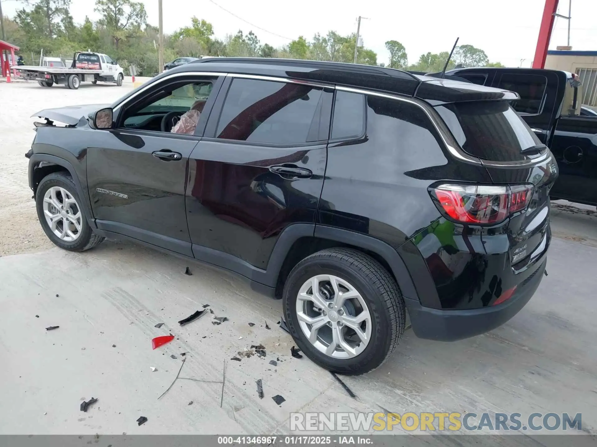 3 fotografías del automóvil dañado 3C4NJDBN4RT135081 JEEP COMPASS 2024