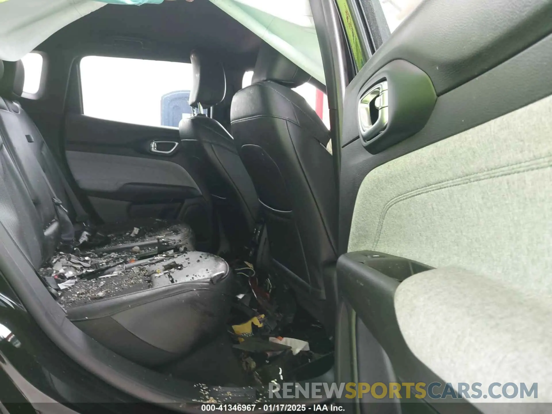 8 fotografías del automóvil dañado 3C4NJDBN4RT135081 JEEP COMPASS 2024
