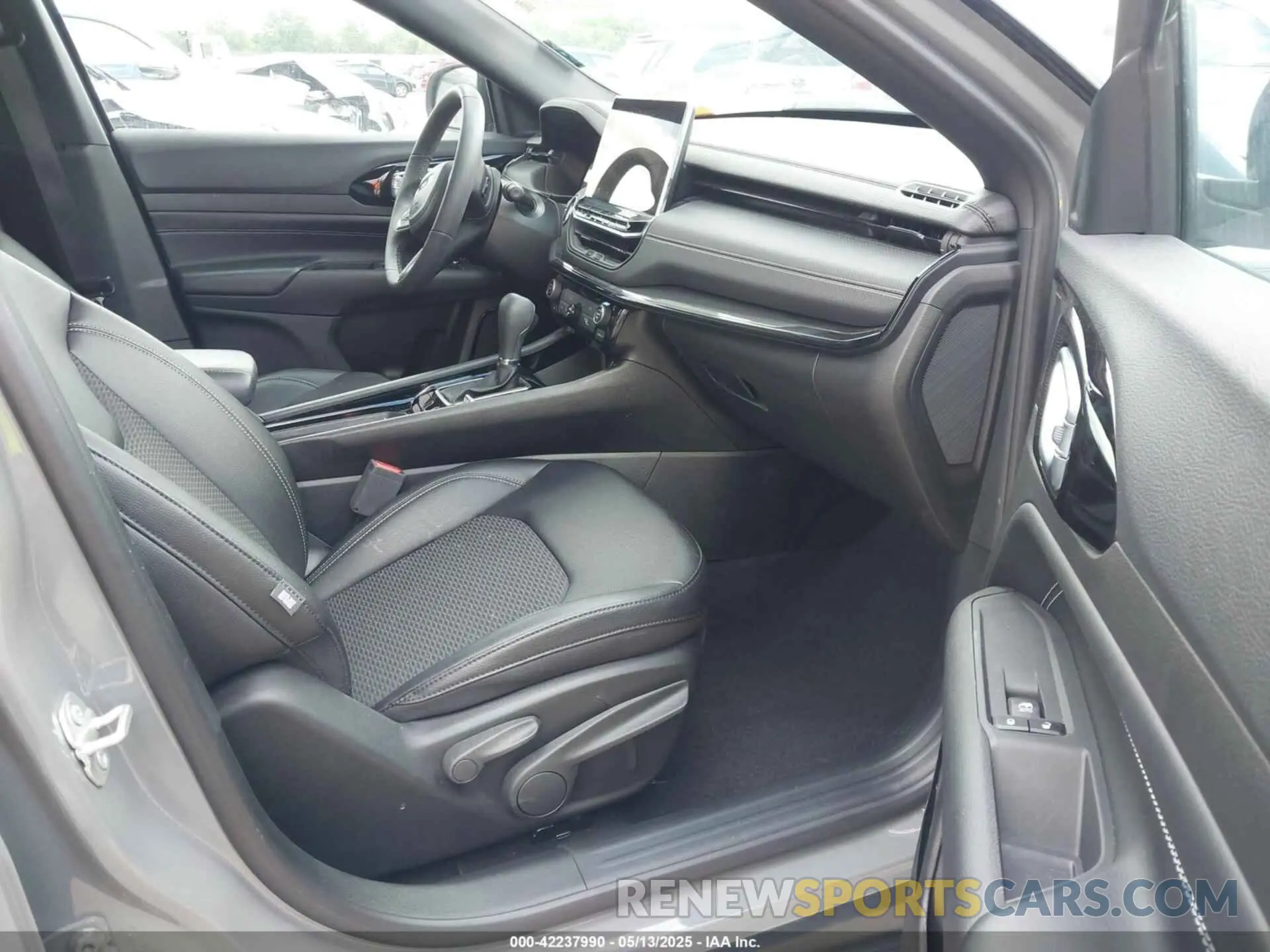 5 fotografías del automóvil dañado 3C4NJDBN4RT578170 JEEP COMPASS 2024