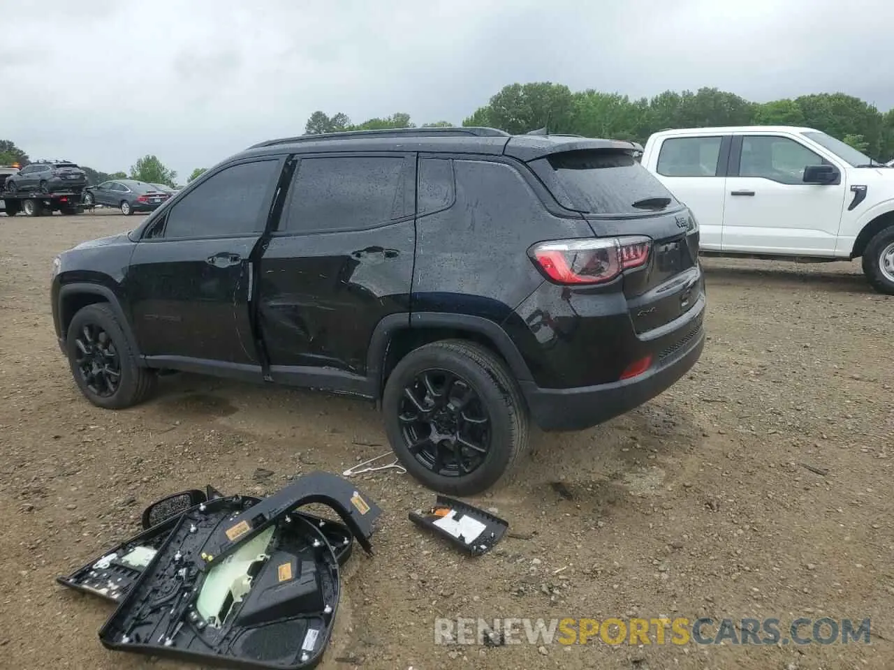 2 fotografías del automóvil dañado 3C4NJDBN4RT591517 JEEP COMPASS 2024