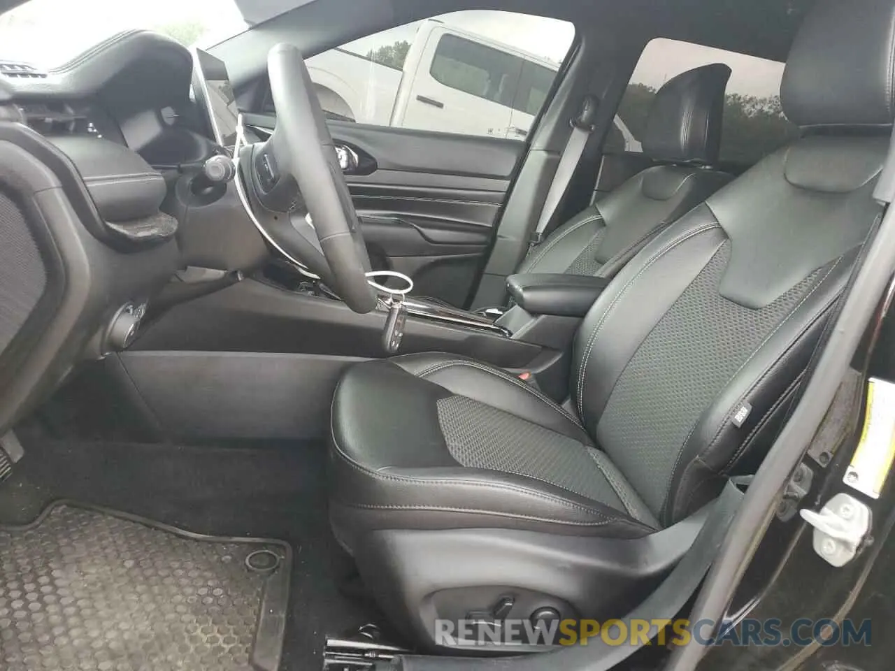 7 fotografías del automóvil dañado 3C4NJDBN4RT591517 JEEP COMPASS 2024