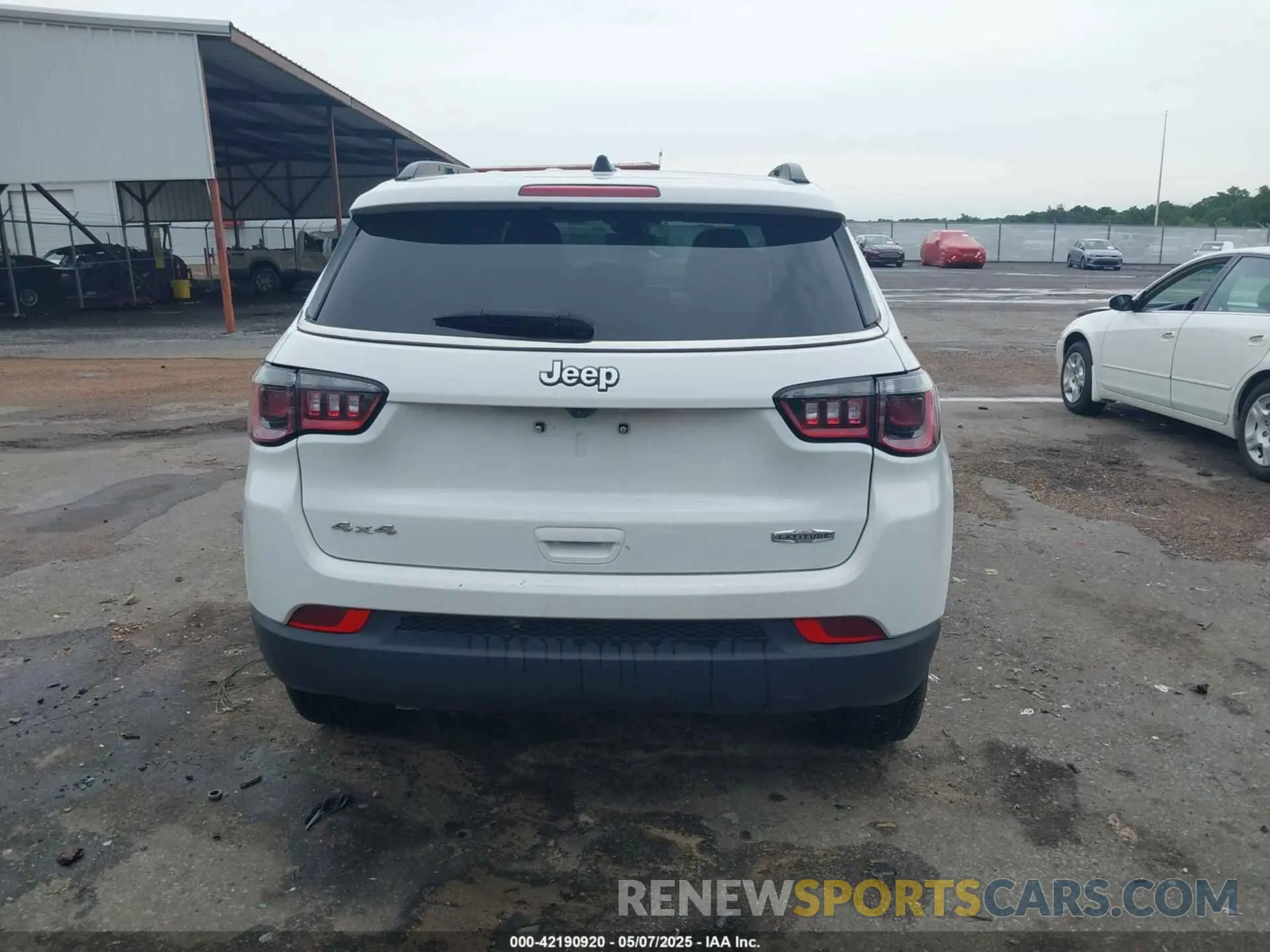 16 fotografías del automóvil dañado 3C4NJDBN5RT100534 JEEP COMPASS 2024