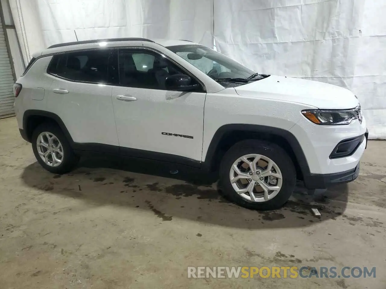4 fotografías del automóvil dañado 3C4NJDBN5RT118709 JEEP COMPASS 2024