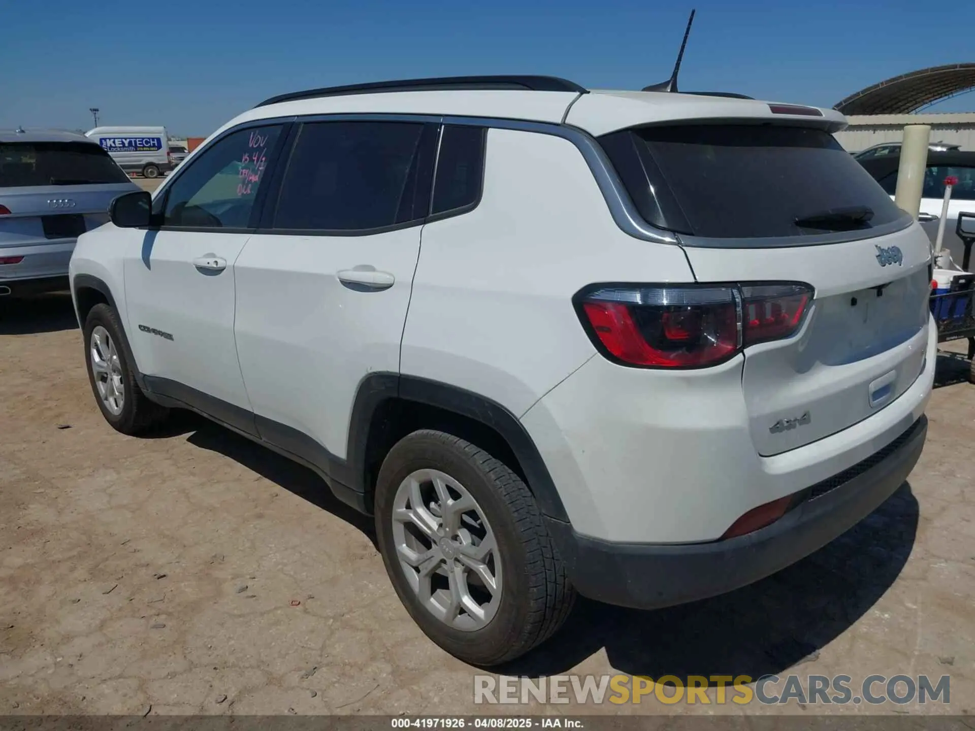 3 fotografías del automóvil dañado 3C4NJDBN5RT119388 JEEP COMPASS 2024