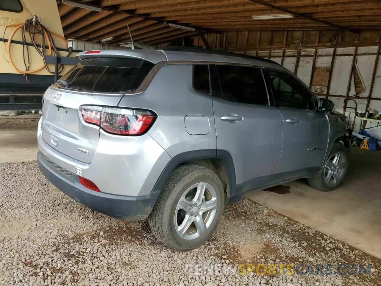 3 fotografías del automóvil dañado 3C4NJDBN5RT595866 JEEP COMPASS 2024
