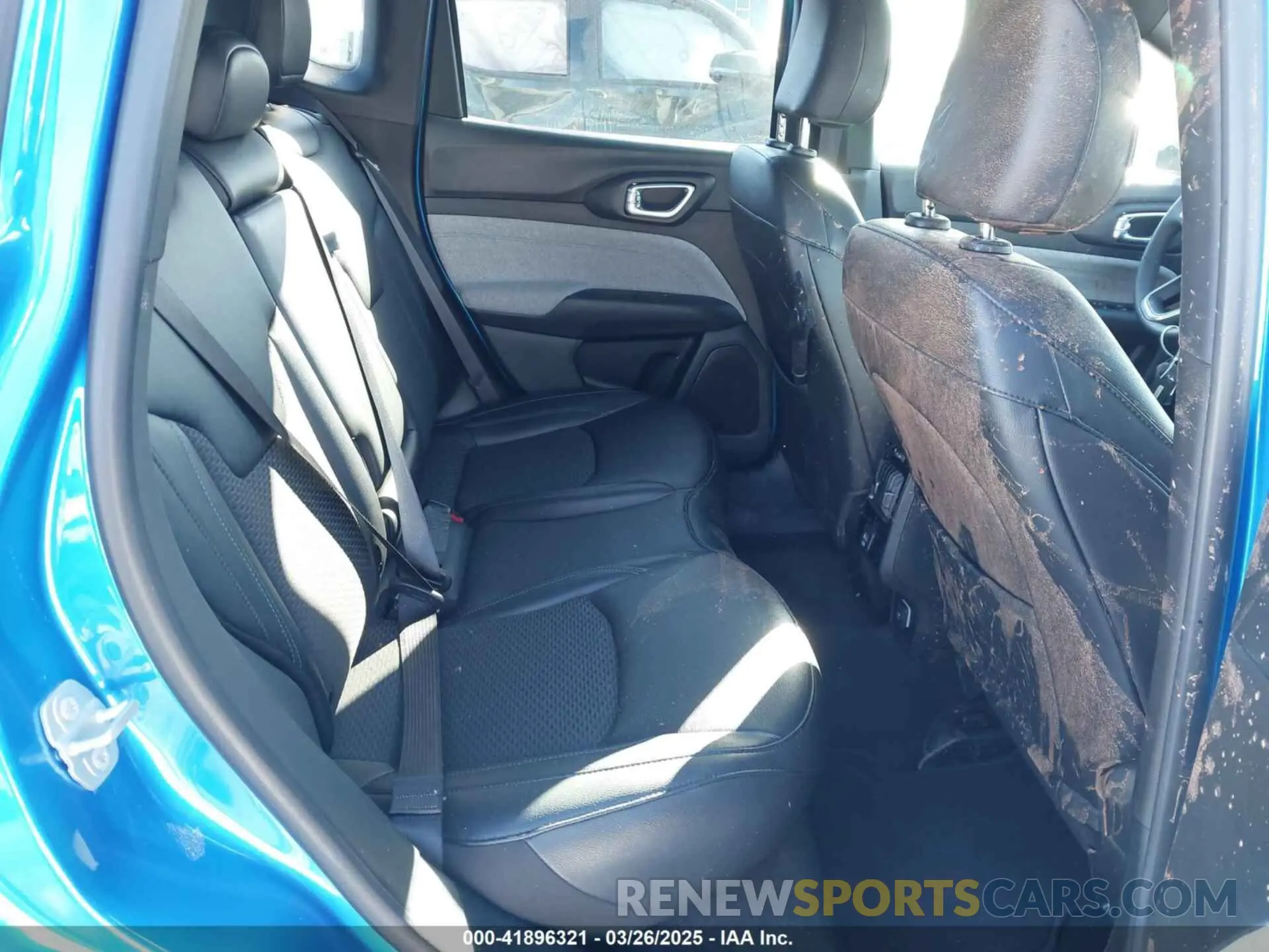 8 fotografías del automóvil dañado 3C4NJDBN6RT117908 JEEP COMPASS 2024