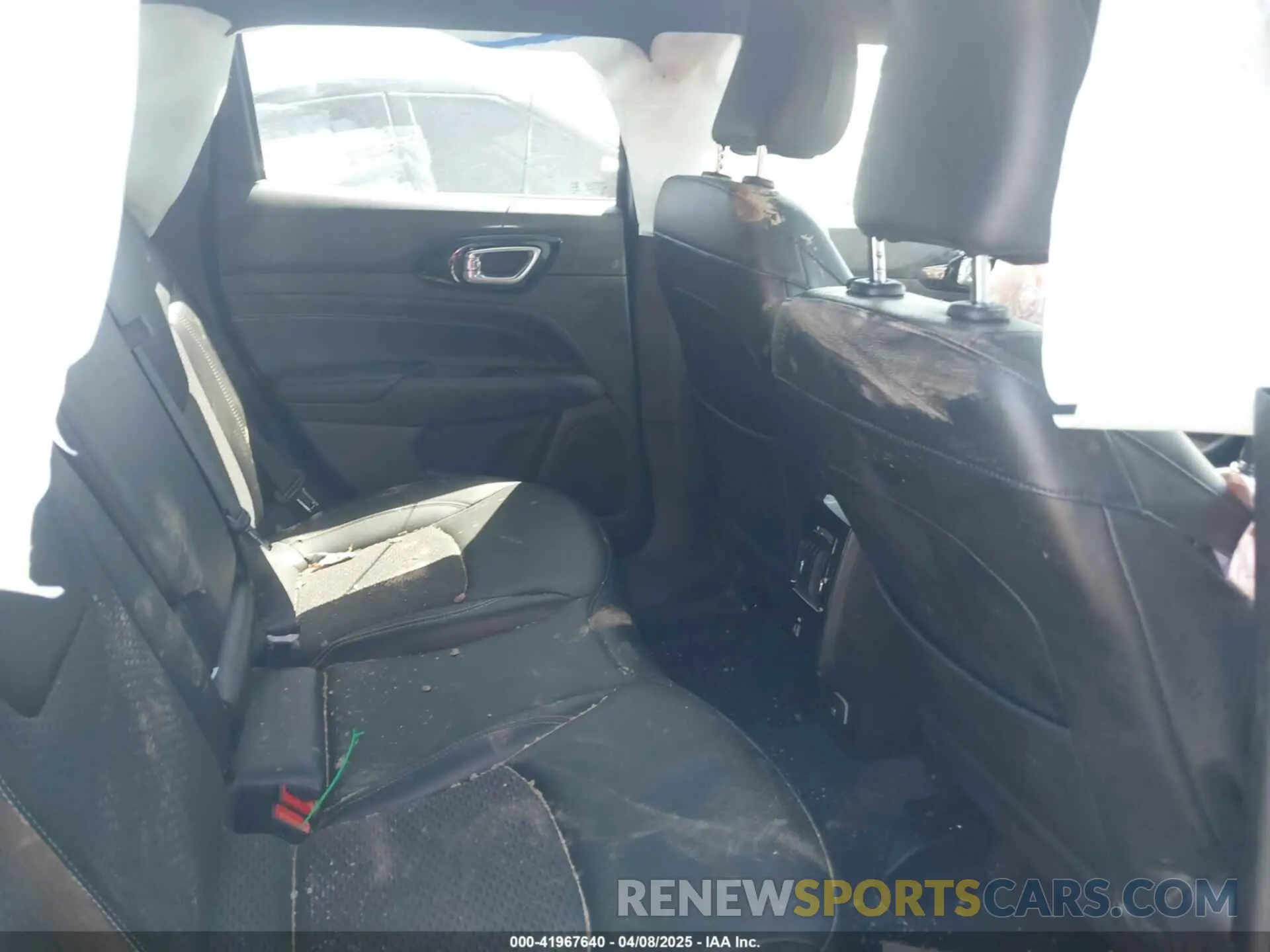 8 fotografías del automóvil dañado 3C4NJDBN6RT578199 JEEP COMPASS 2024