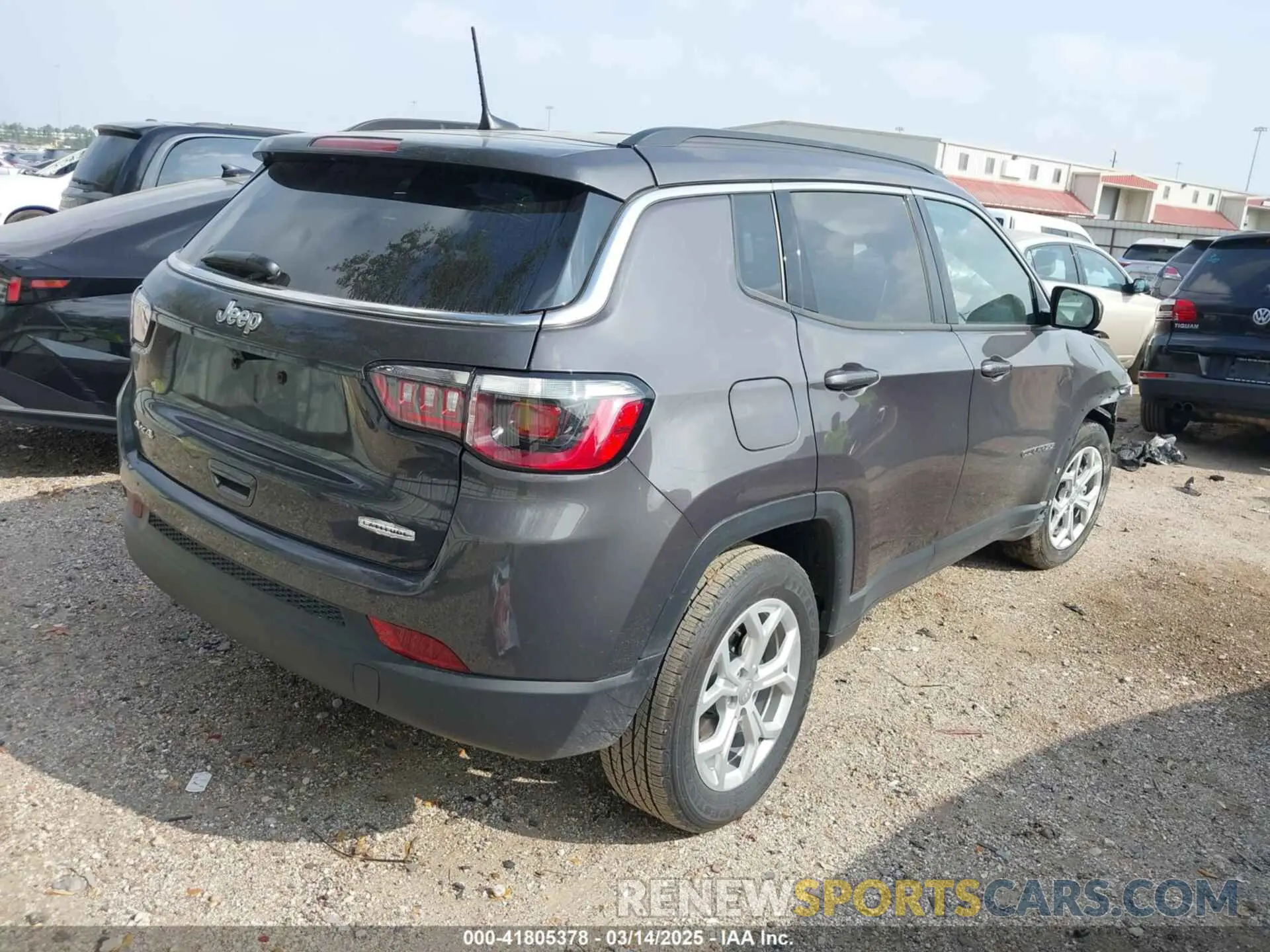 4 fotografías del automóvil dañado 3C4NJDBN7RT154711 JEEP COMPASS 2024