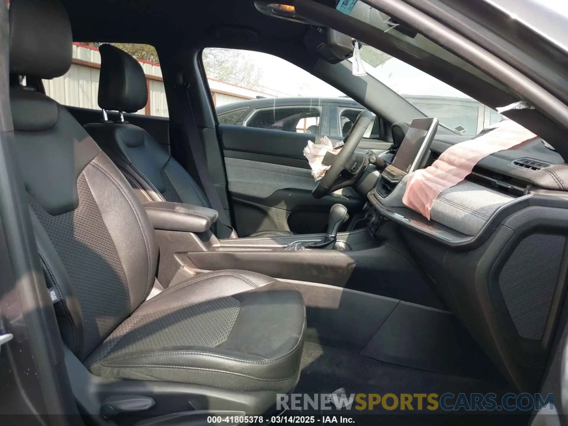 5 fotografías del automóvil dañado 3C4NJDBN7RT154711 JEEP COMPASS 2024