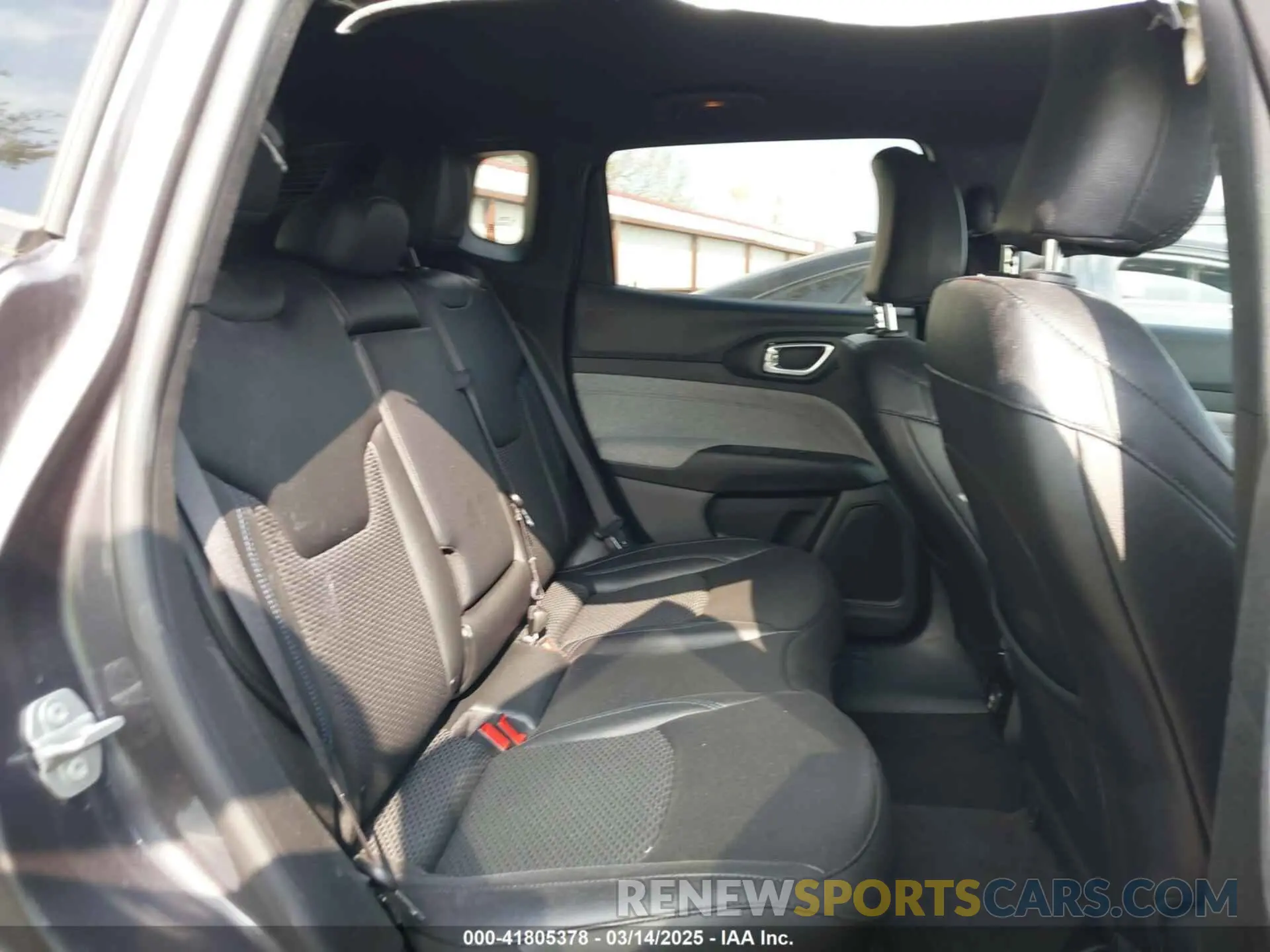 8 fotografías del automóvil dañado 3C4NJDBN7RT154711 JEEP COMPASS 2024