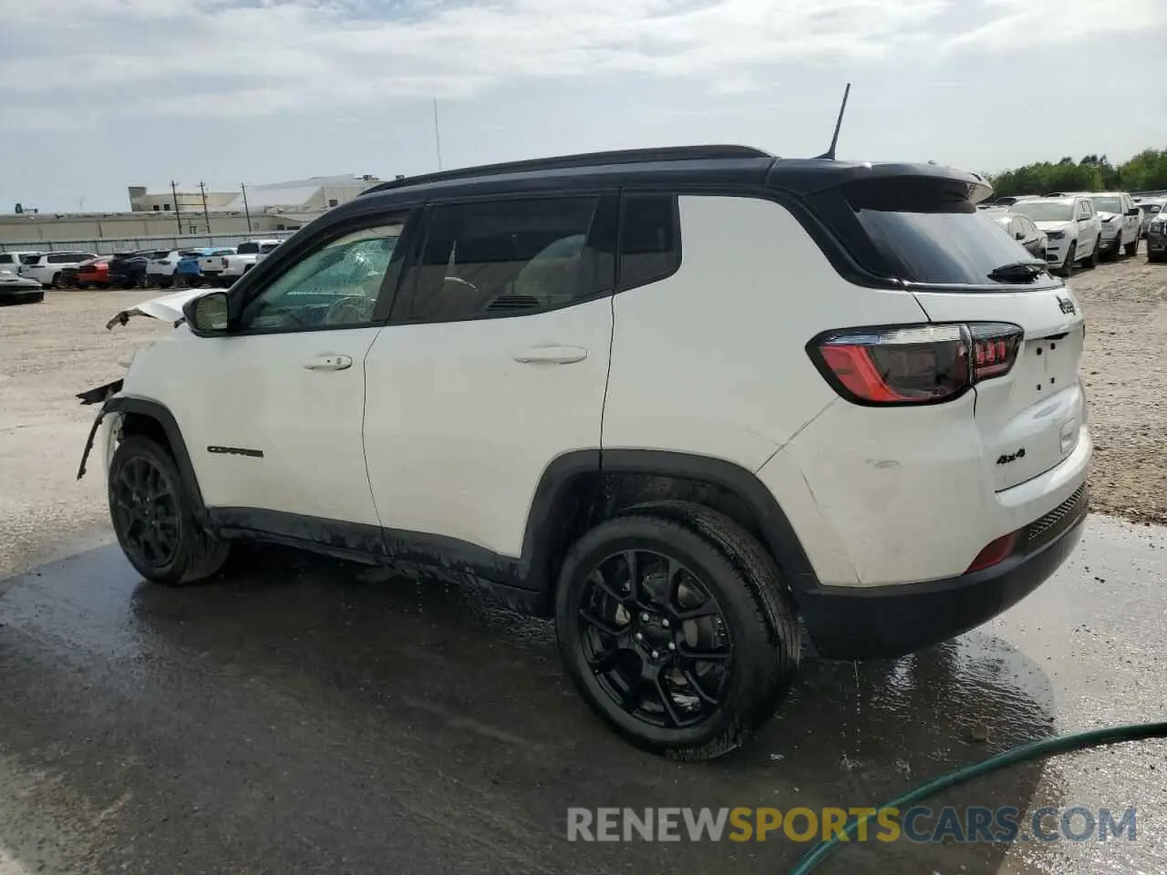 2 fotografías del automóvil dañado 3C4NJDBN7RT578325 JEEP COMPASS 2024