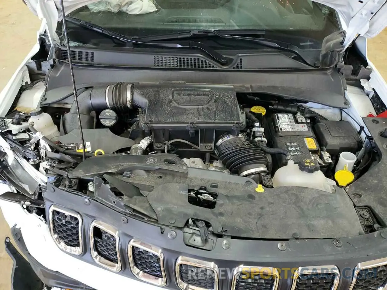 12 fotografías del automóvil dañado 3C4NJDBN7RT606091 JEEP COMPASS 2024