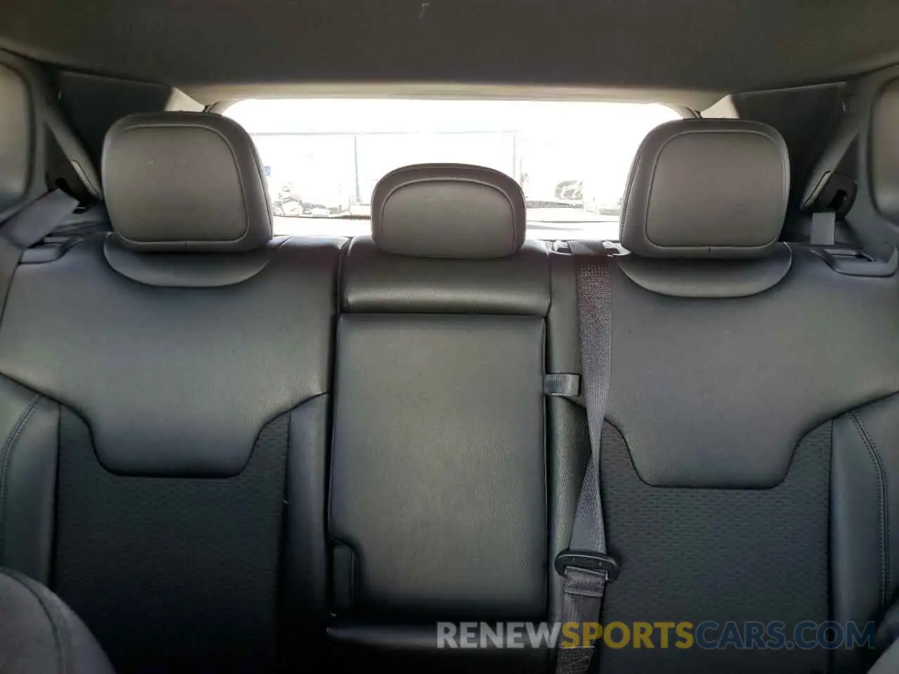 10 fotografías del automóvil dañado 3C4NJDBN8RT110409 JEEP COMPASS 2024