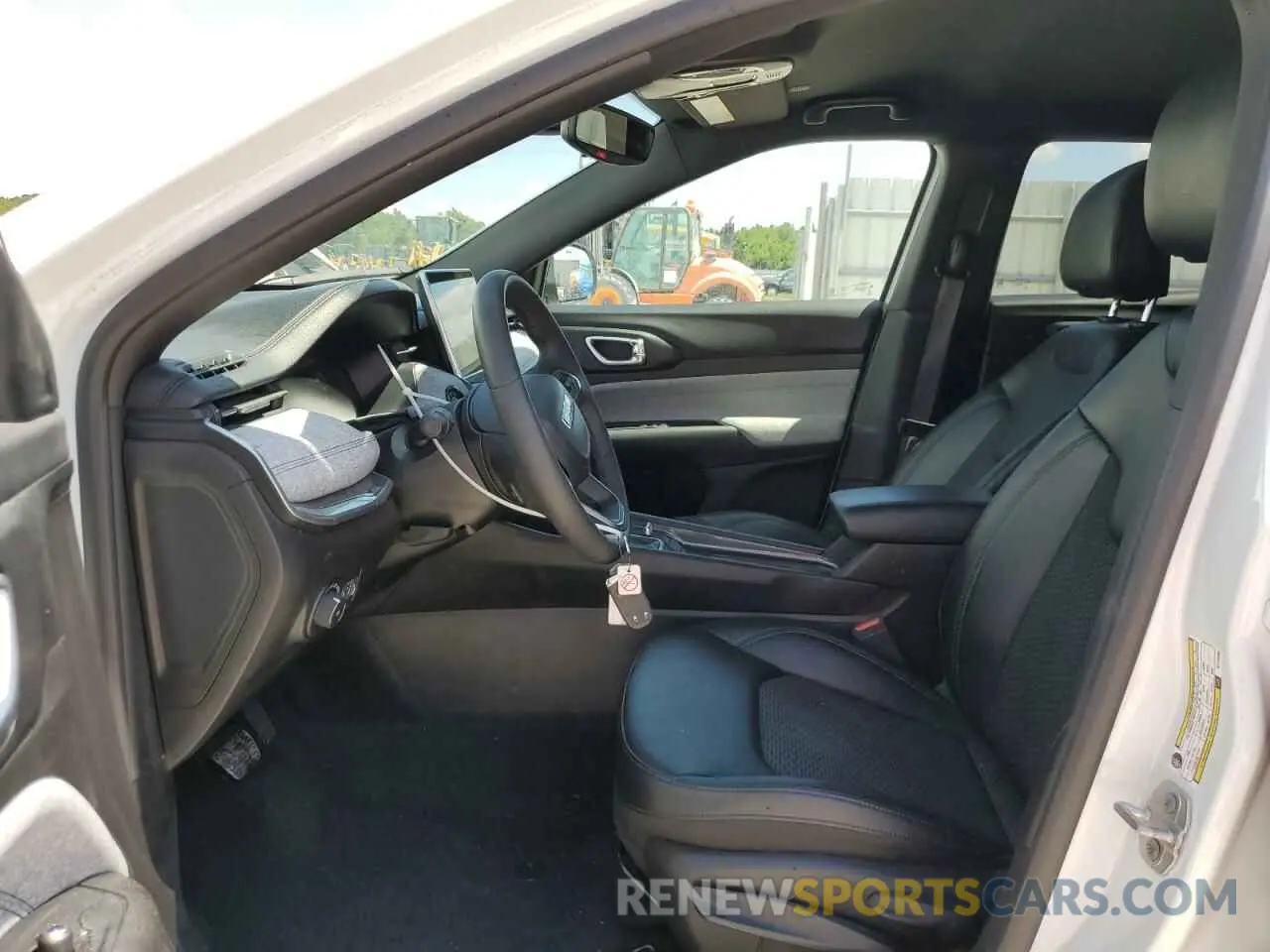 7 fotografías del automóvil dañado 3C4NJDBN8RT110409 JEEP COMPASS 2024