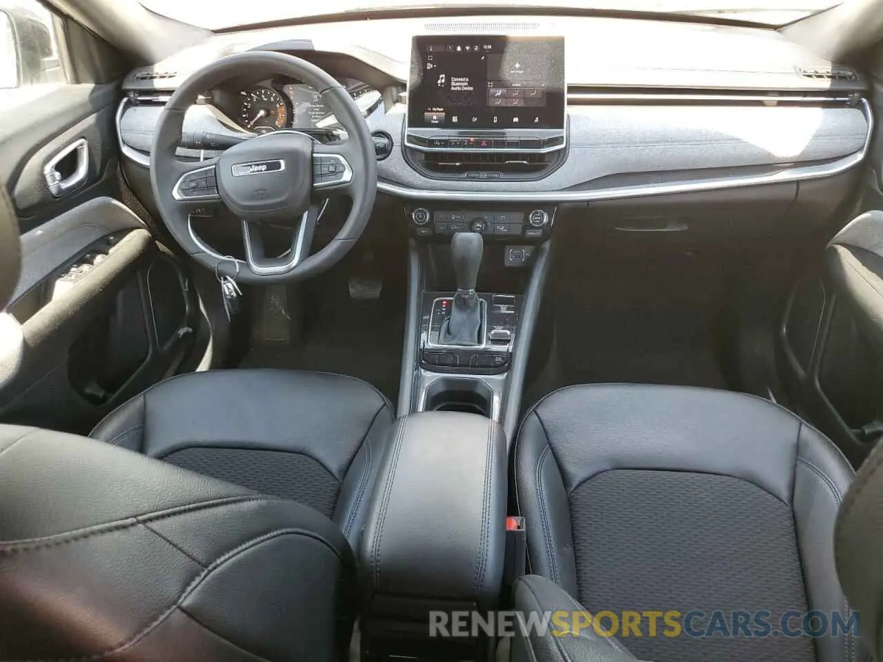 8 fotografías del automóvil dañado 3C4NJDBN8RT110409 JEEP COMPASS 2024