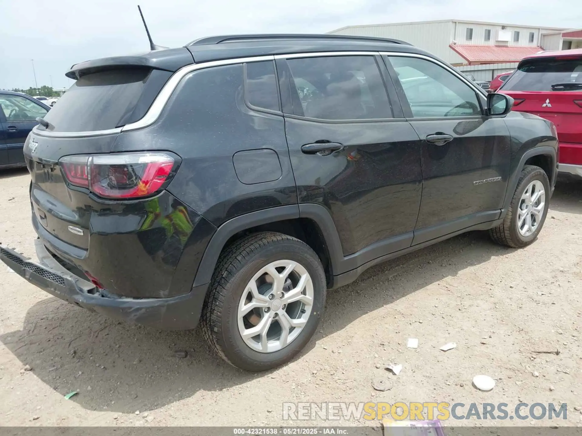 4 fotografías del automóvil dañado 3C4NJDBN8RT119367 JEEP COMPASS 2024