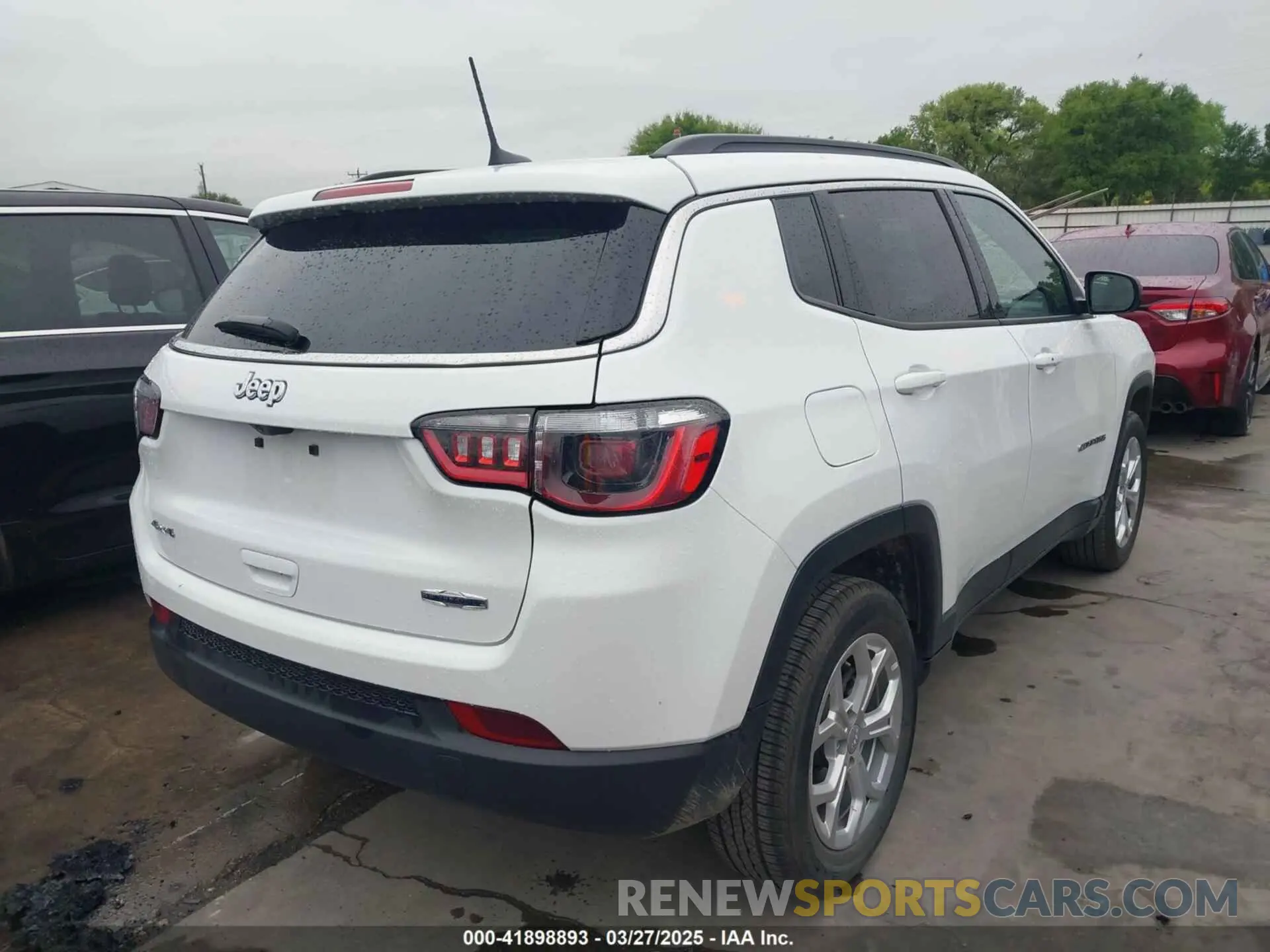4 fotografías del automóvil dañado 3C4NJDBN8RT160288 JEEP COMPASS 2024