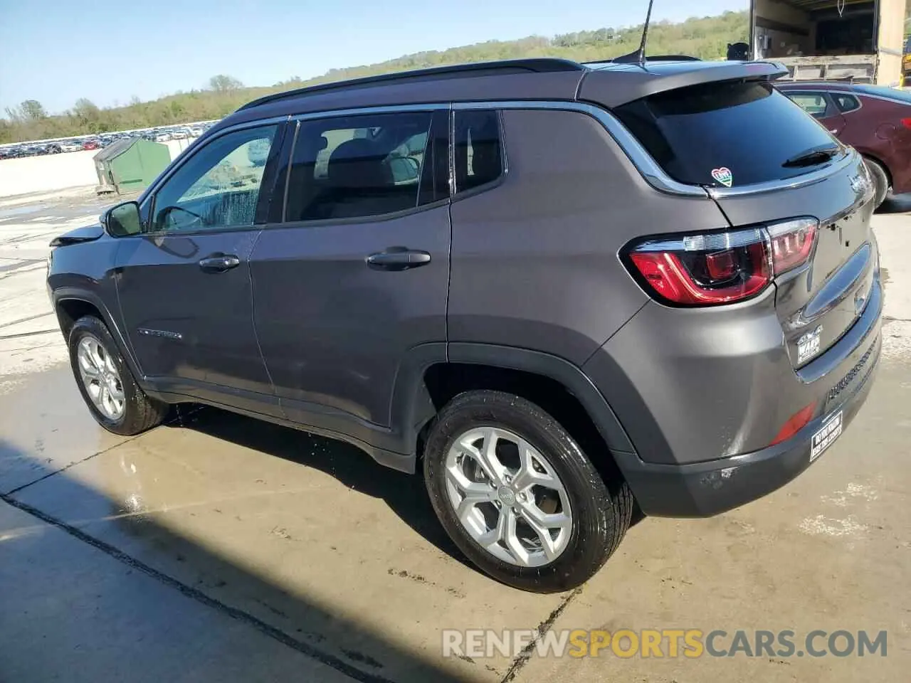 2 fotografías del automóvil dañado 3C4NJDBN9RT128806 JEEP COMPASS 2024