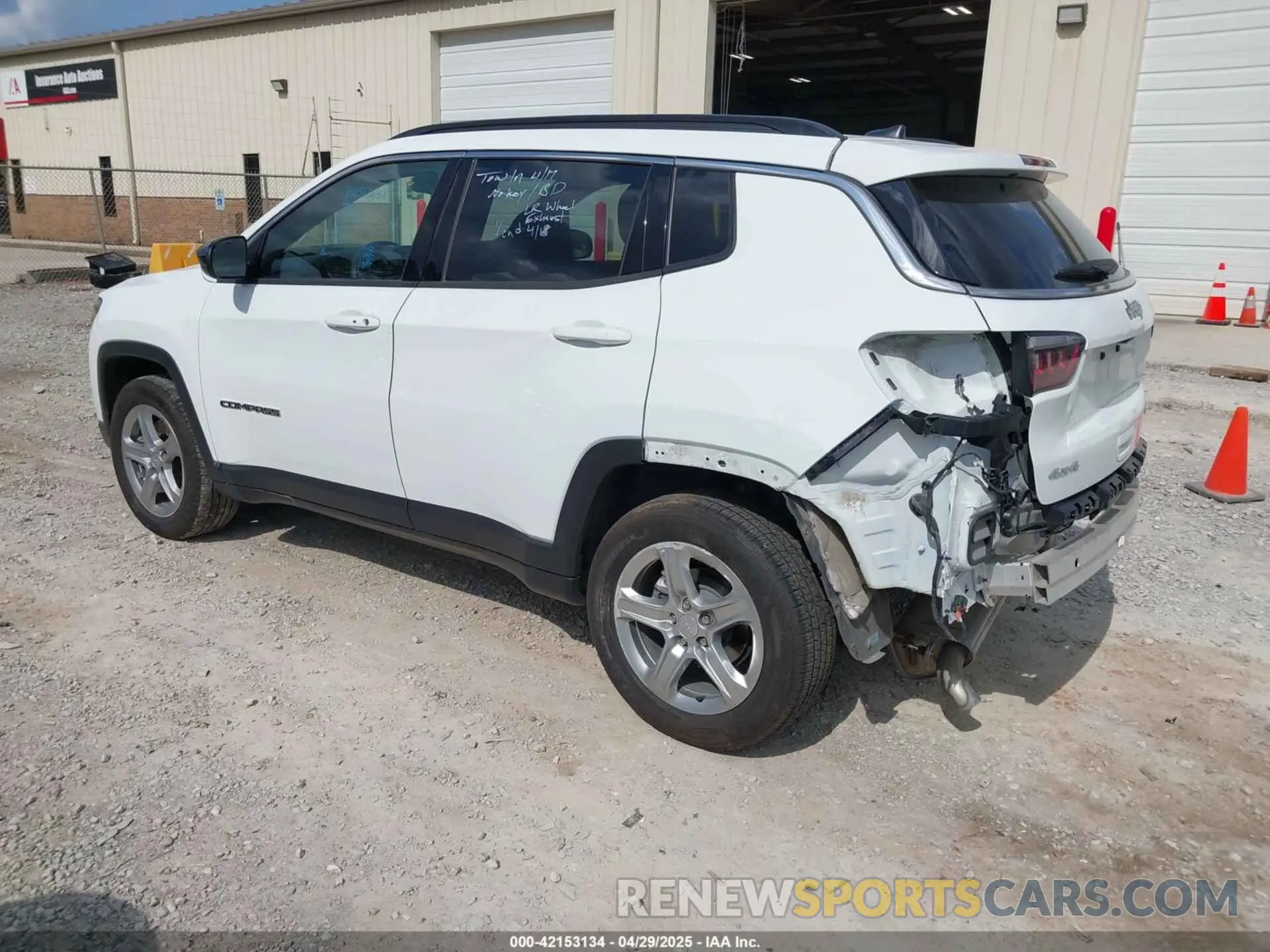 3 fotografías del automóvil dañado 3C4NJDBN9RT604049 JEEP COMPASS 2024