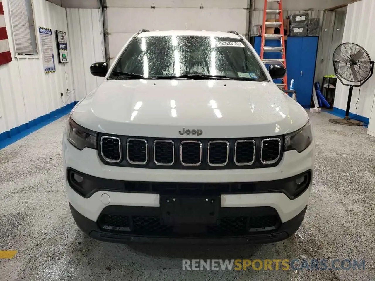 5 fotografías del automóvil dañado 3C4NJDBNXRT117216 JEEP COMPASS 2024