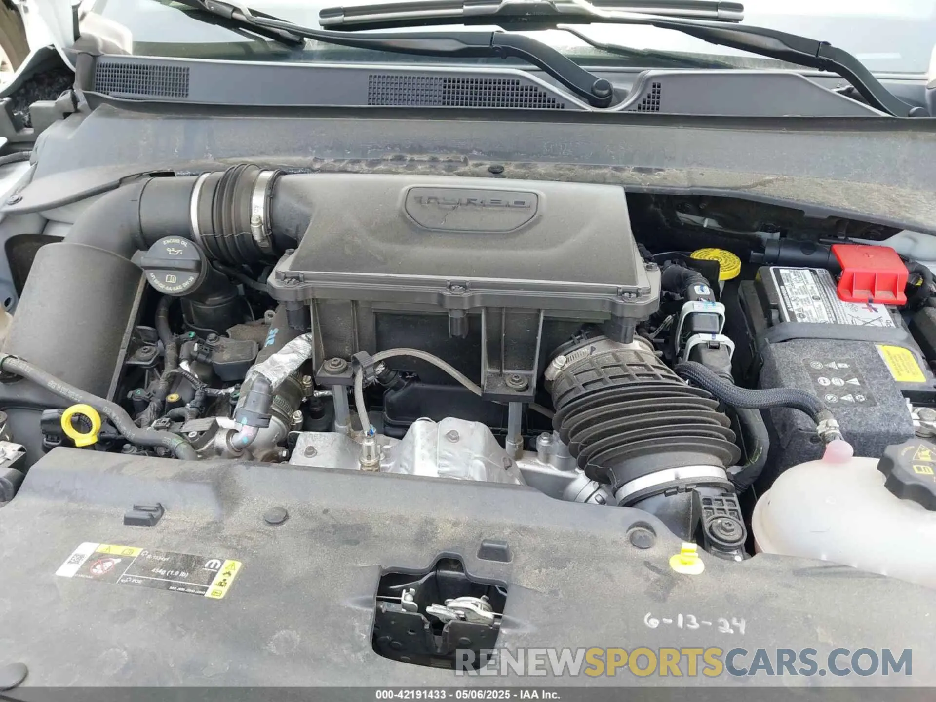10 fotografías del automóvil dañado 3C4NJDBNXRT119192 JEEP COMPASS 2024