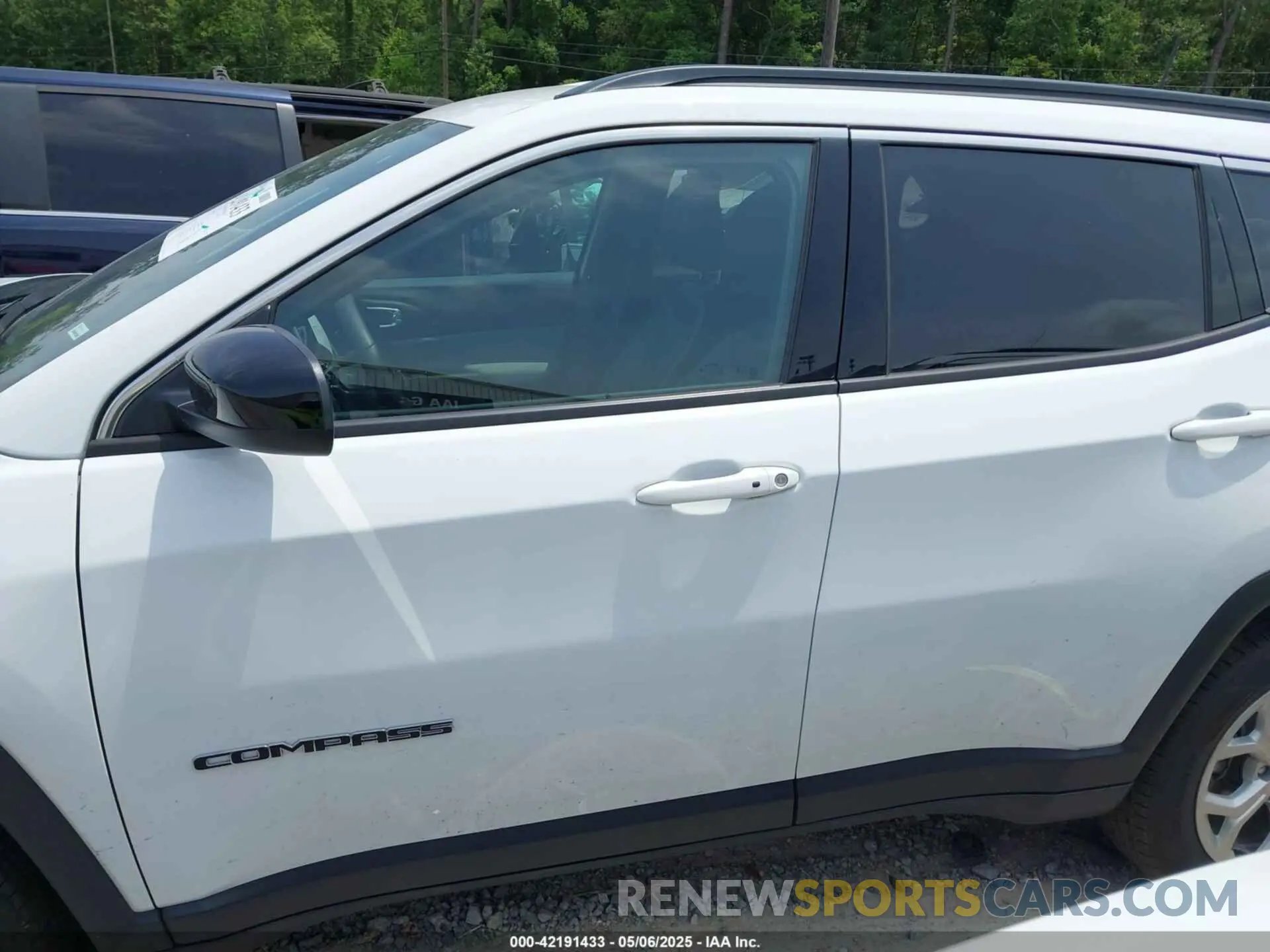 14 fotografías del automóvil dañado 3C4NJDBNXRT119192 JEEP COMPASS 2024