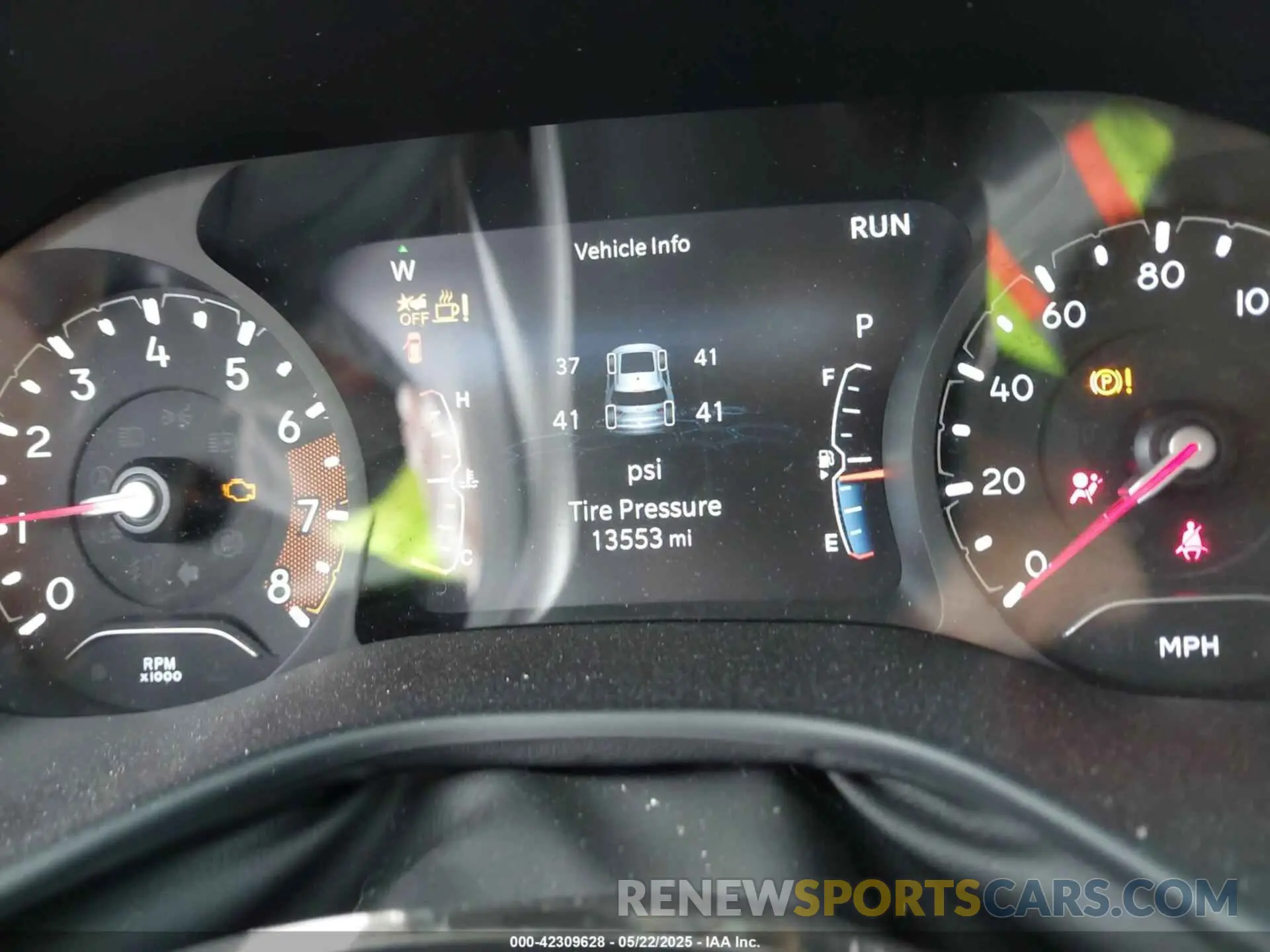 15 fotografías del automóvil dañado 3C4NJDBNXRT121282 JEEP COMPASS 2024