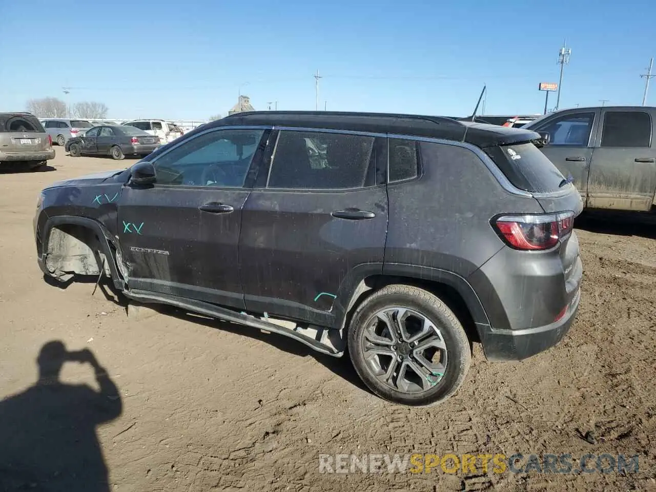 2 fotografías del automóvil dañado 3C4NJDCN0RT119832 JEEP COMPASS 2024
