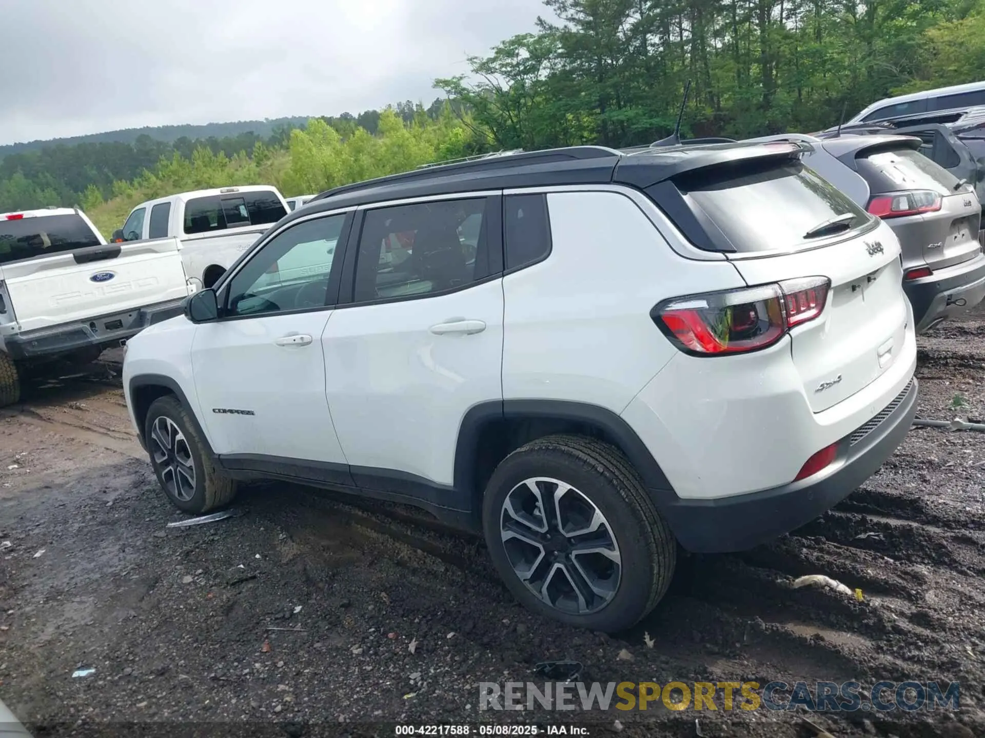 14 fotografías del automóvil dañado 3C4NJDCN1RT596978 JEEP COMPASS 2024