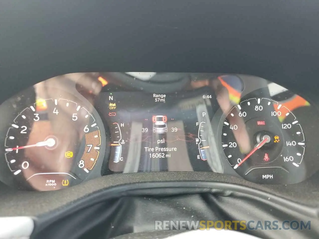9 fotografías del automóvil dañado 3C4NJDCN4RT125231 JEEP COMPASS 2024