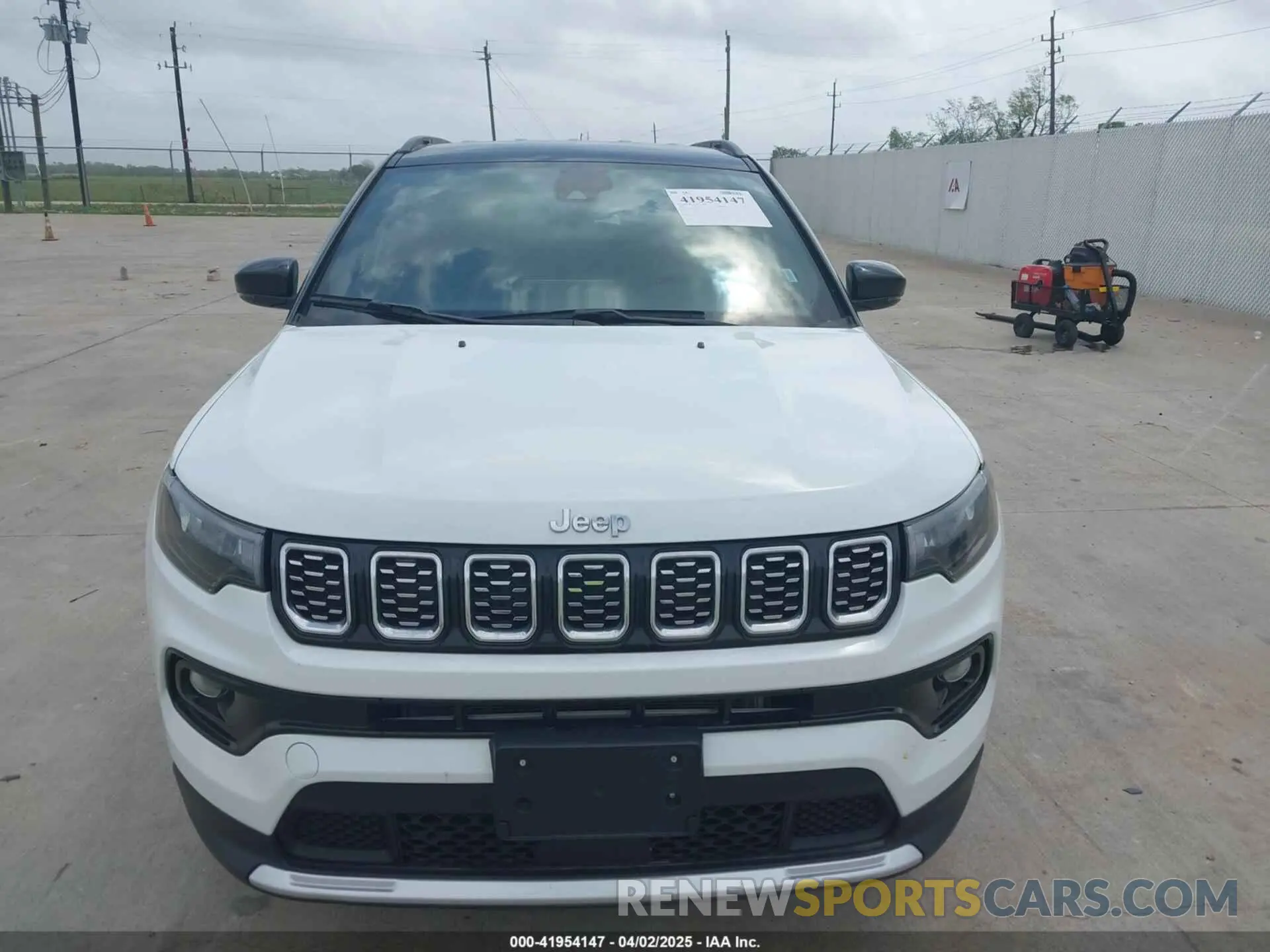 12 fotografías del automóvil dañado 3C4NJDCN5RT145262 JEEP COMPASS 2024