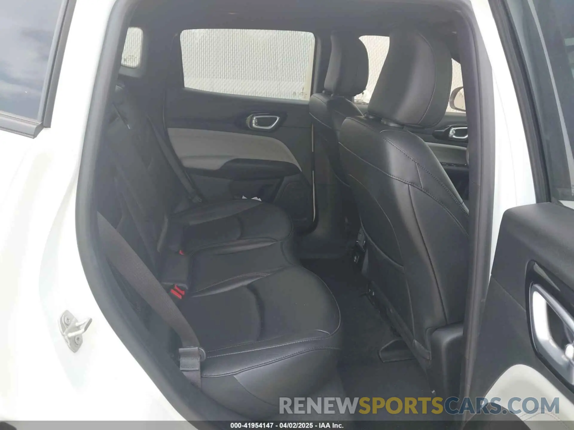 8 fotografías del automóvil dañado 3C4NJDCN5RT145262 JEEP COMPASS 2024