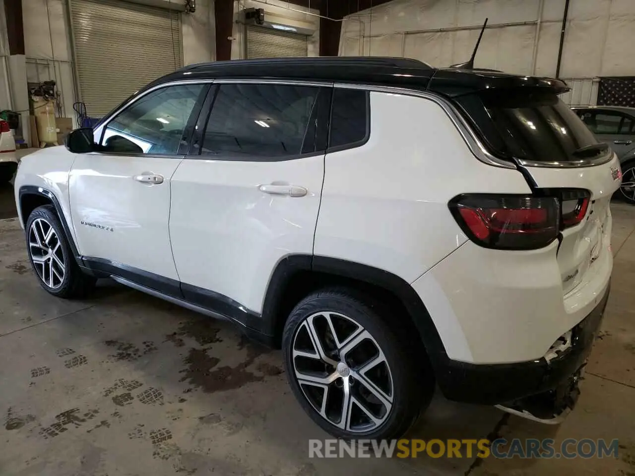 2 fotografías del automóvil dañado 3C4NJDCN6RT103084 JEEP COMPASS 2024