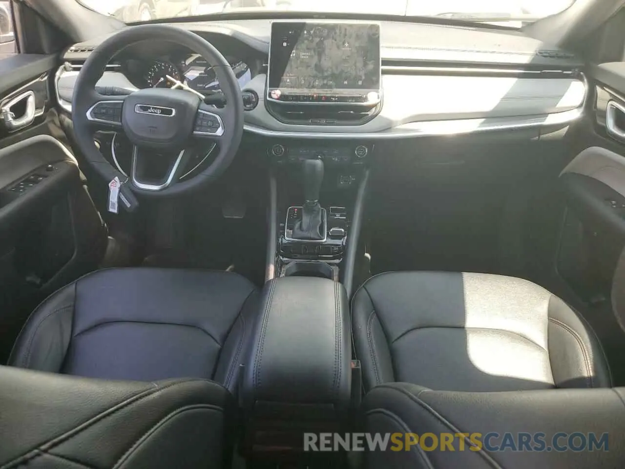 8 fotografías del automóvil dañado 3C4NJDCN6RT150907 JEEP COMPASS 2024