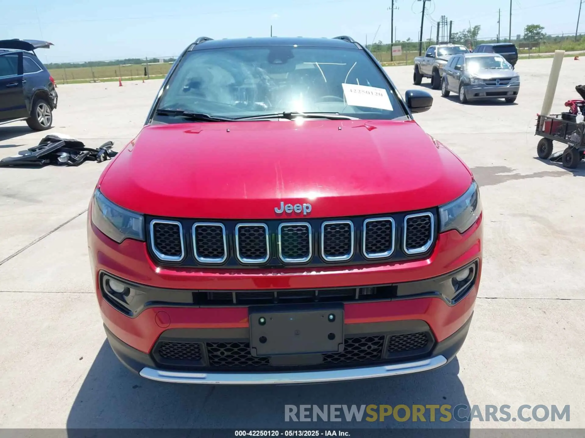 12 fotografías del automóvil dañado 3C4NJDCN6RT585619 JEEP COMPASS 2024