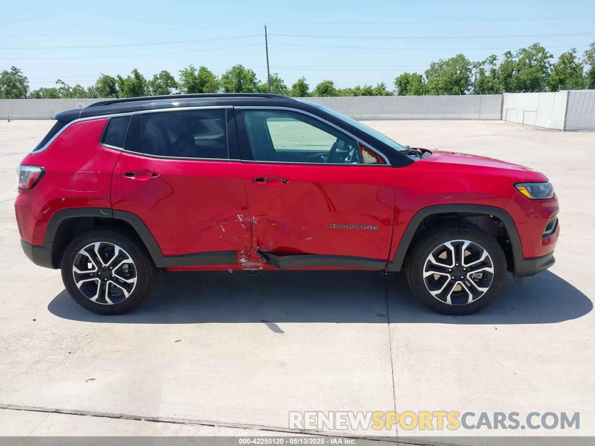 13 fotografías del automóvil dañado 3C4NJDCN6RT585619 JEEP COMPASS 2024